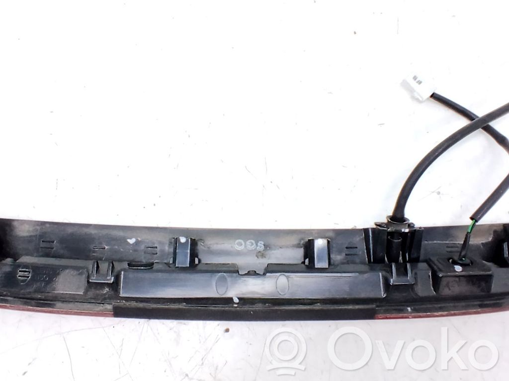 Dritte Bremsleuchte   92700J7100