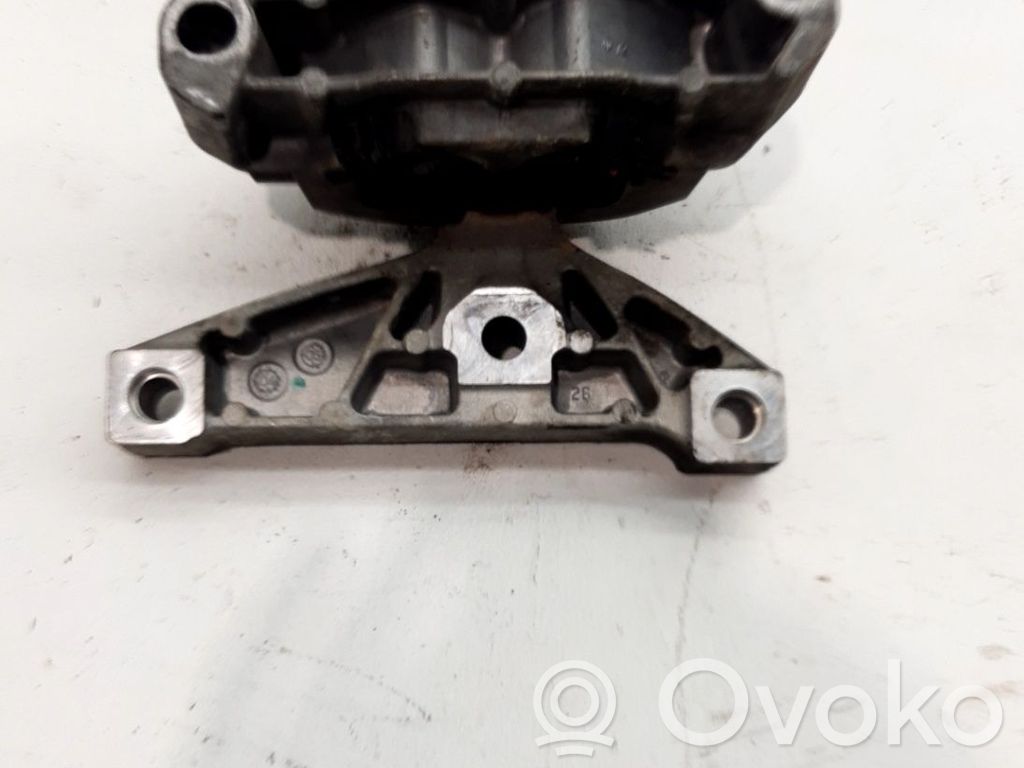 Citroen C3 Engine mount bracket 
