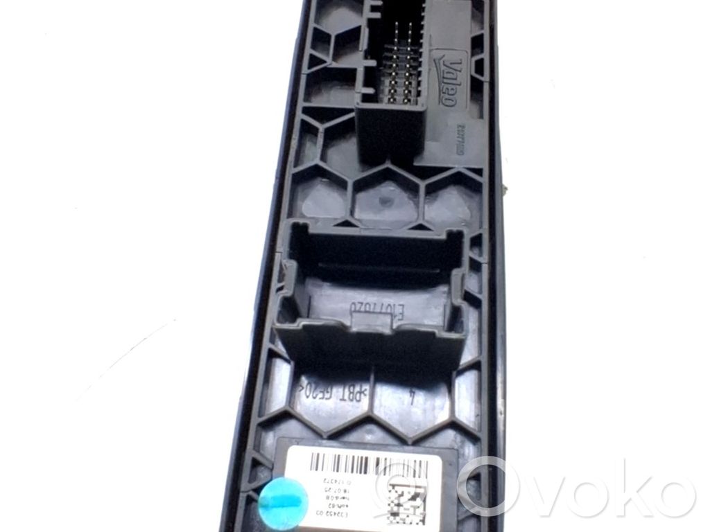 Renault Megane IV Interruttore di controllo dell’alzacristalli elettrico