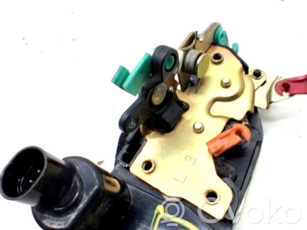 Chrysler Stratus Zamek drzwi przednich 