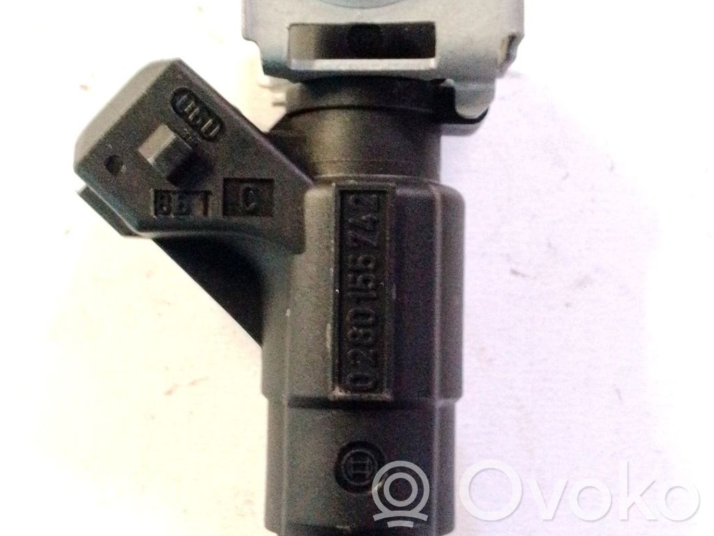Inyector de combustible   A1120780049