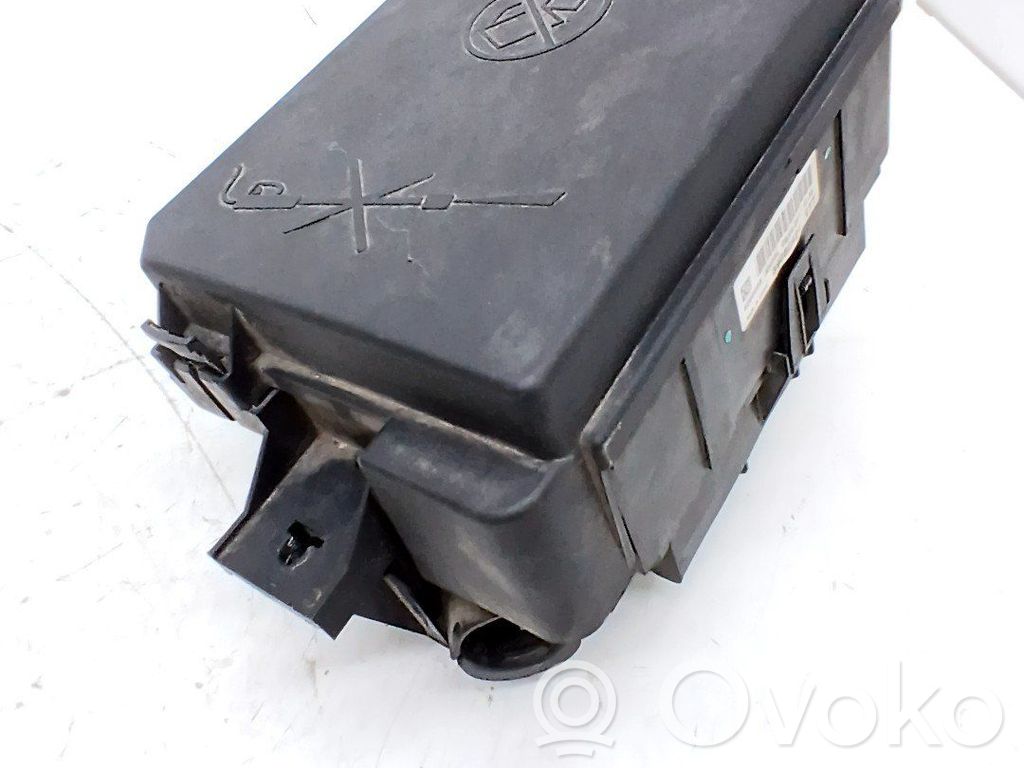 Opel Corsa E Sicherungskasten 