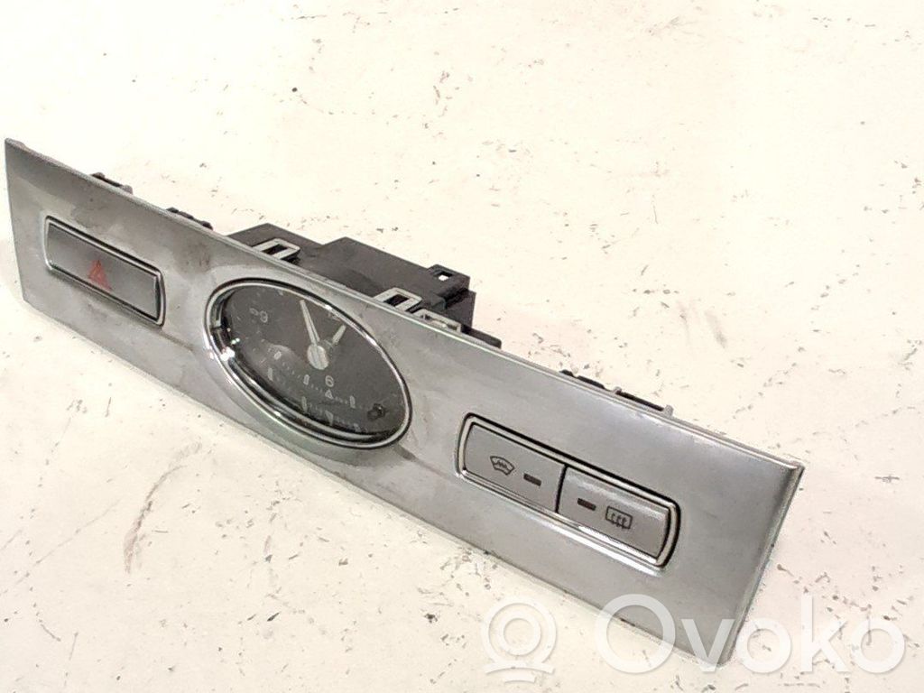 Ford Mondeo Mk III Botón interruptor de luz de peligro 