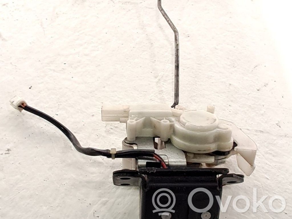 Tailgate lock latch   GJ5E62310F