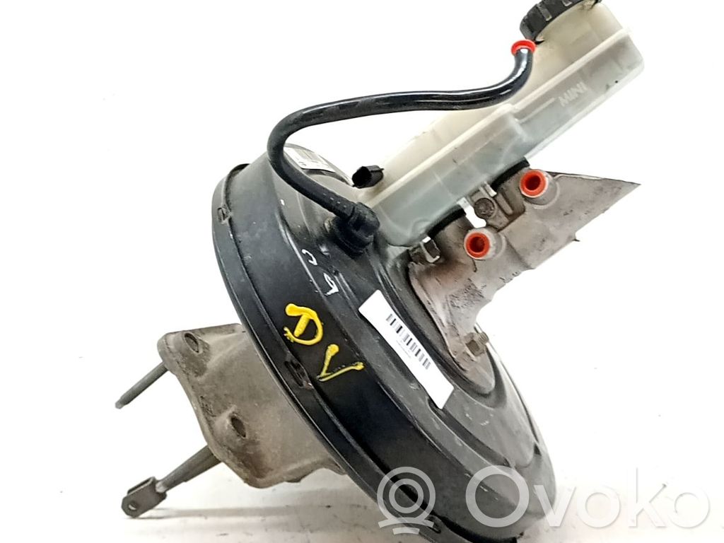 Bomba de freno   585001H900