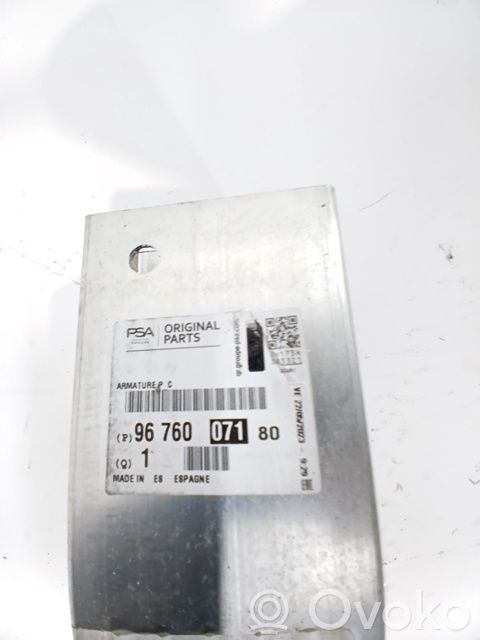 Traversă bară spate   9676007180