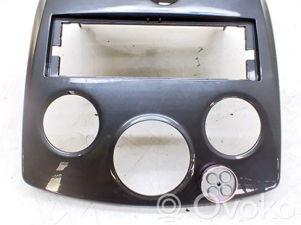 Moldura del panel   8200407764