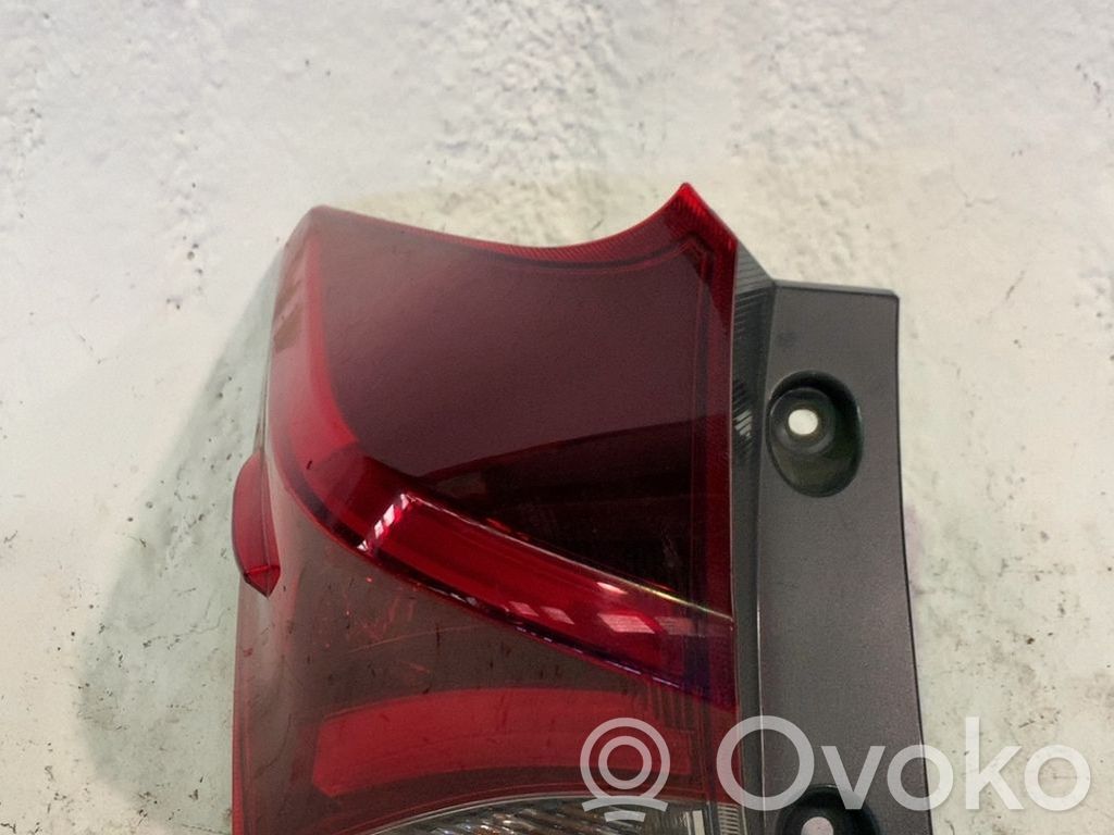 Lámpara de faros/luces traseros   5256302140