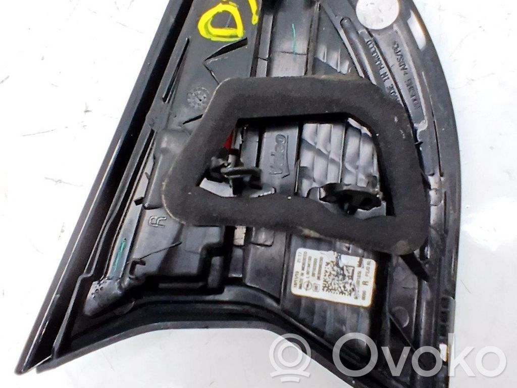 Opel Corsa F Takavalon polttimo 