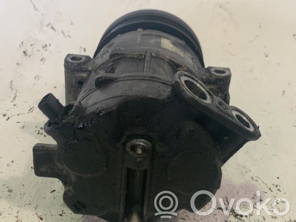 Ilmastointilaitteen kompressorin pumppu (A/C)   39006353