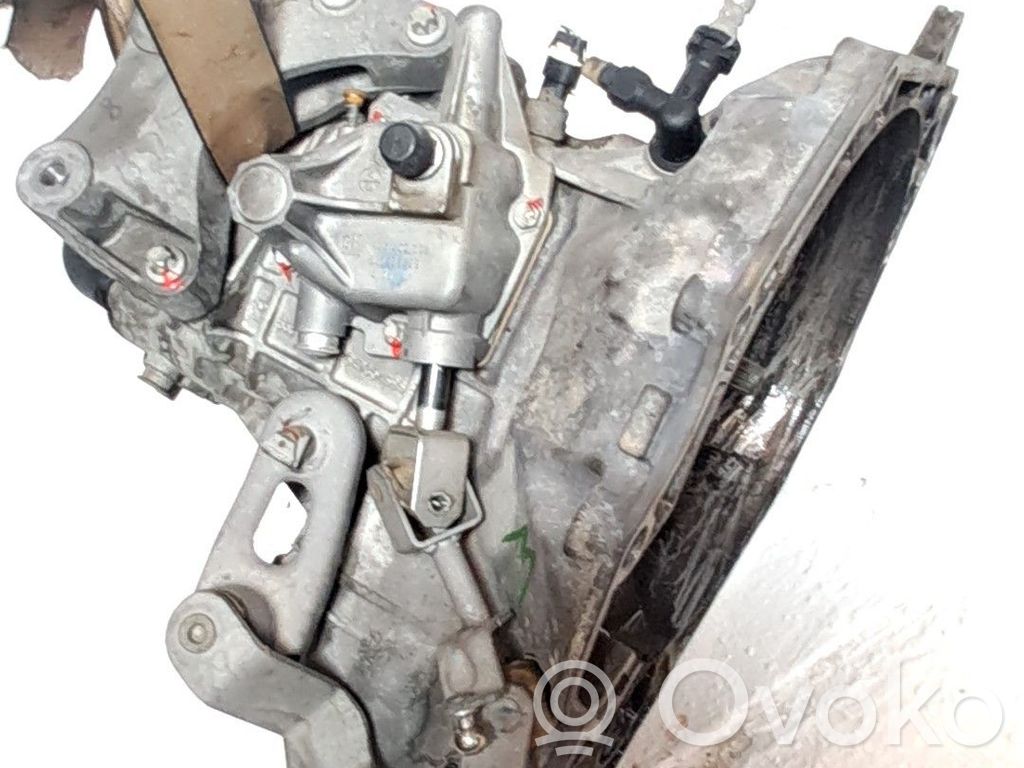 Opel Corsa D Boîte de vitesses manuelle à 5 vitesses