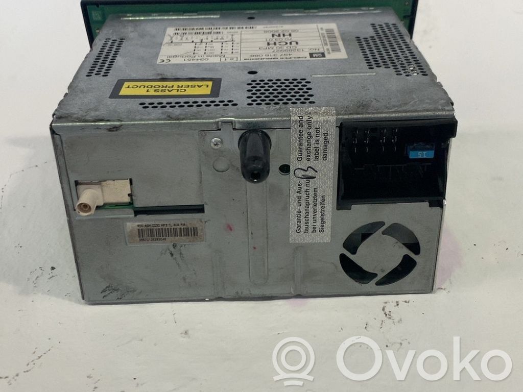 Opel Corsa D Unitate principală radio/CD/DVD/GPS