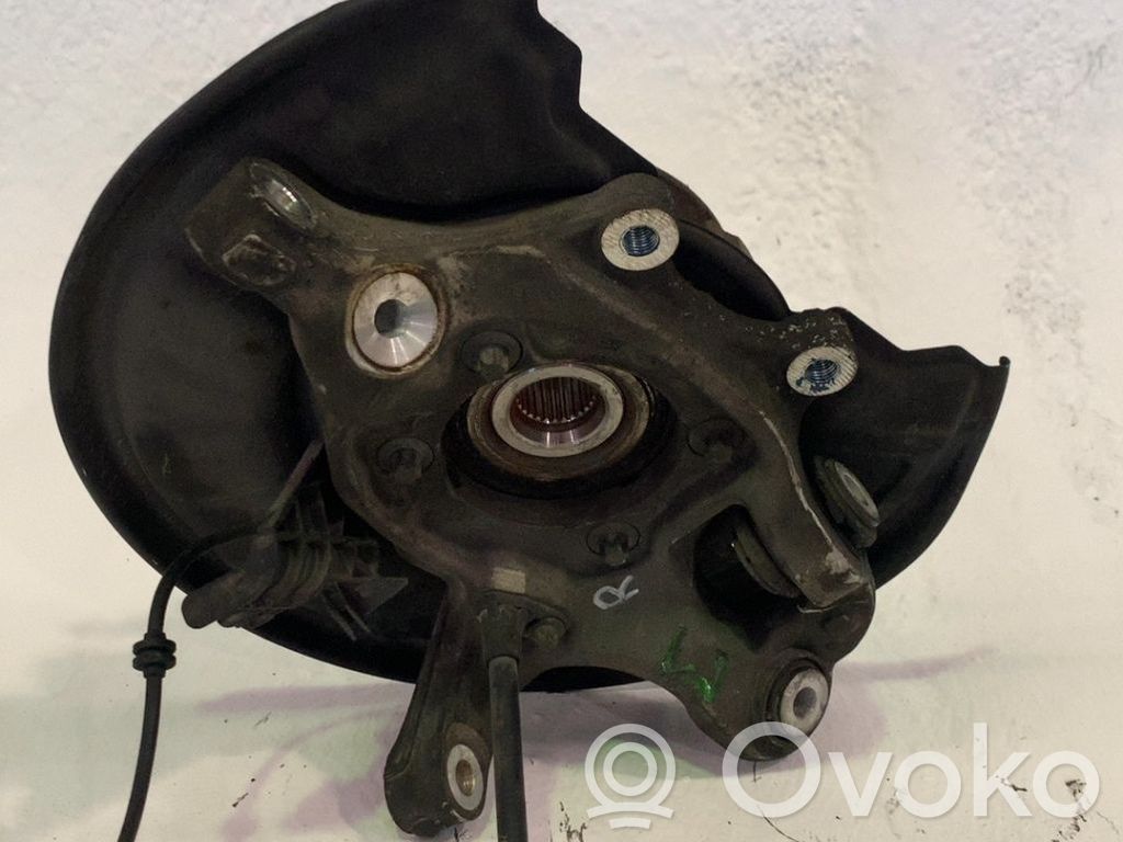 Mercedes-Benz C W203 Achsschenkel hinten