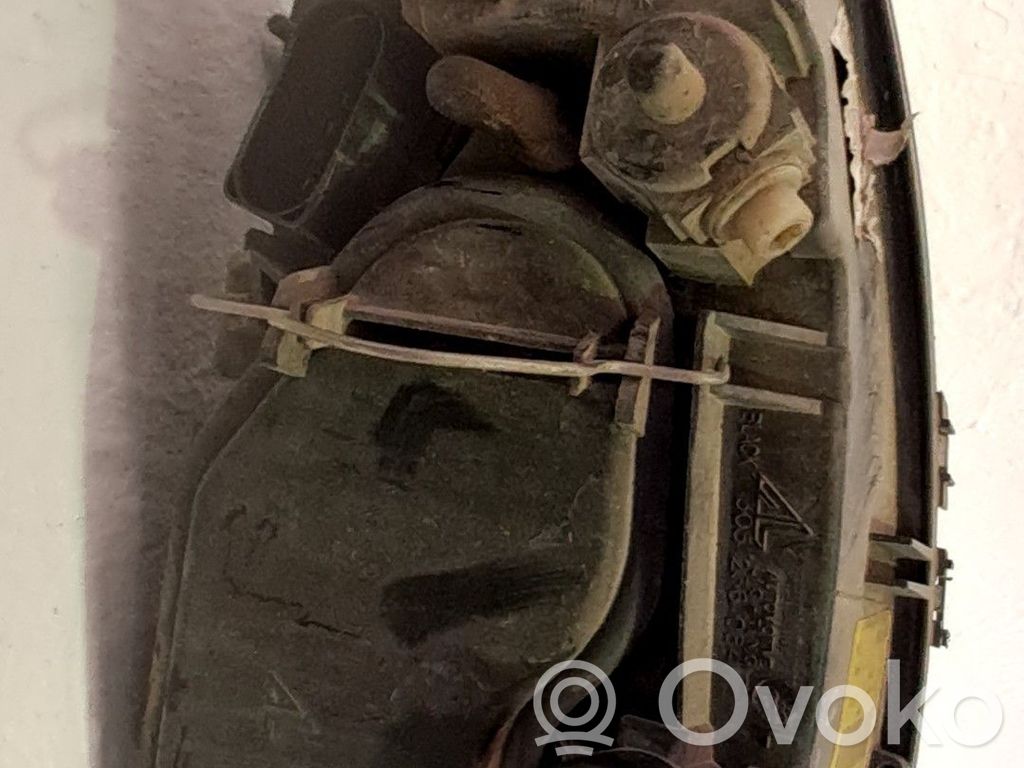Scheinwerfer   60681584