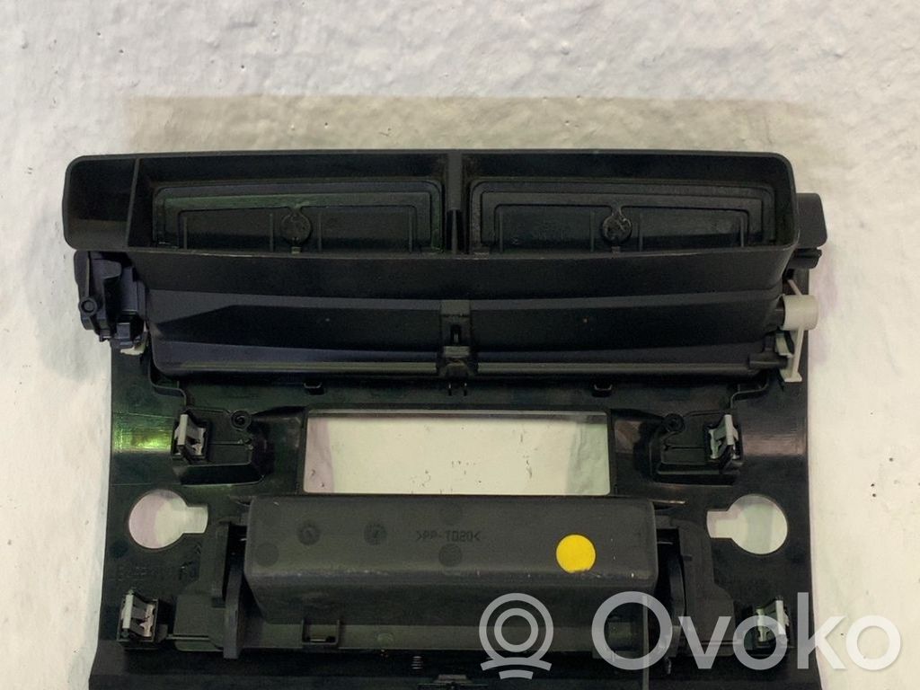 Citroen C4 I Luftausströmer Lüftungsdüse Luftdüse frontscheibe 