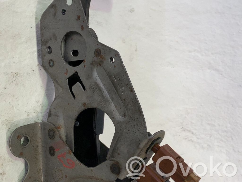 Pedal de freno   465014EA0B