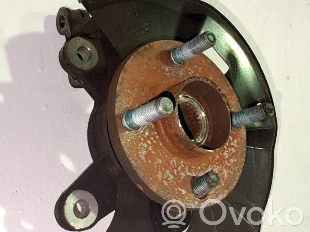 Mazda 2 Fuso a snodo con mozzo ruota anteriore 