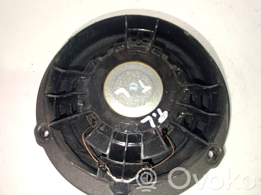 Etuoven kaiutin   6562C7
