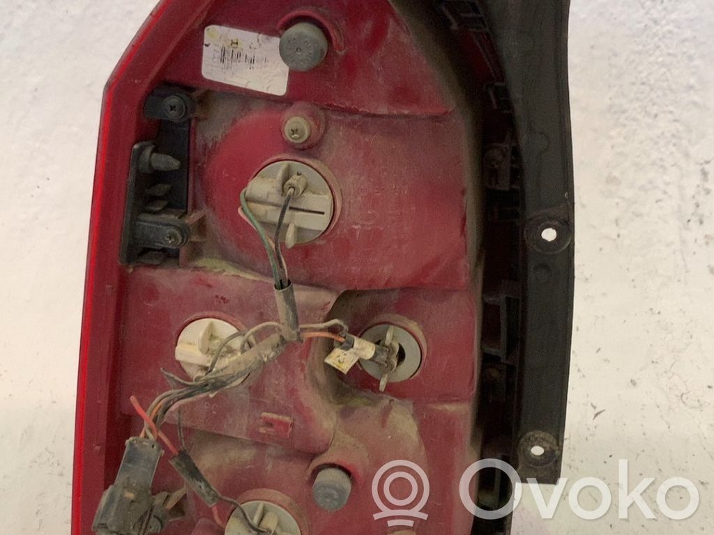 Takavalon polttimo   924022E010