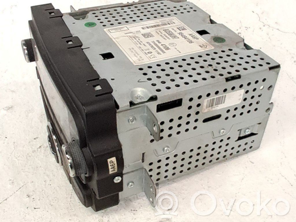 Chevrolet Aveo Radio / CD-Player / DVD-Player / Navigation