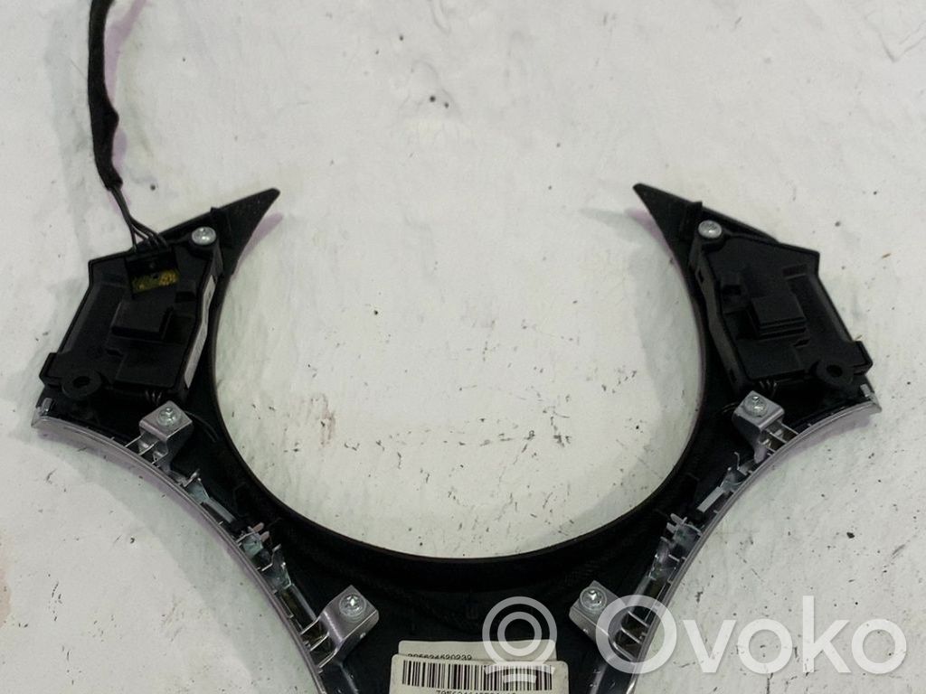 Boutons / interrupteurs volant   61319125343