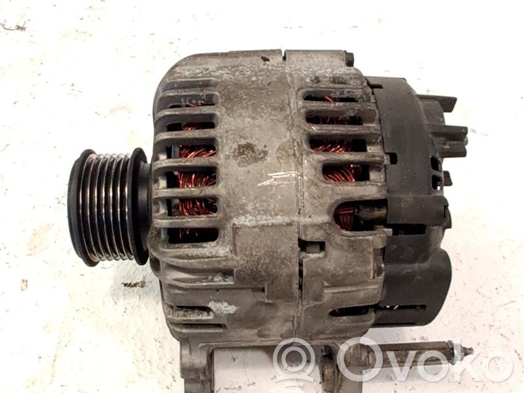 Volkswagen Golf V Generator/alternator 