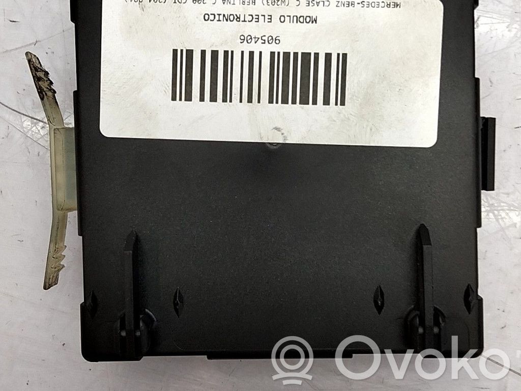 Unidad de control/módulo de carrocería central   A2129004102