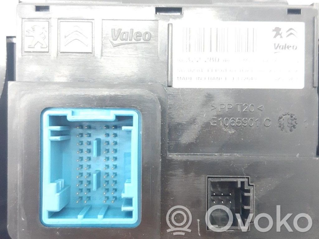 Citroen C3 Central body control module 