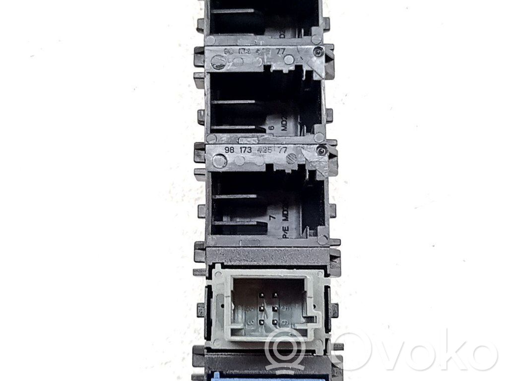 Other switches/knobs/shifts   98170265ZD