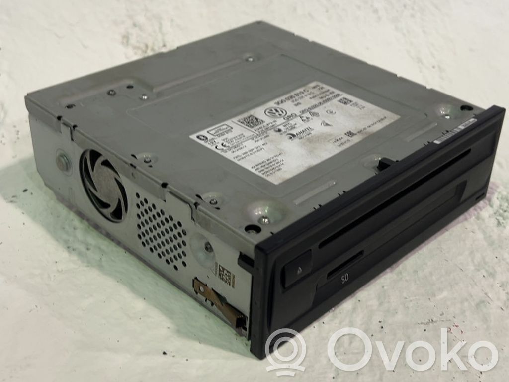 Volkswagen Polo Unitate principală radio/CD/DVD/GPS 