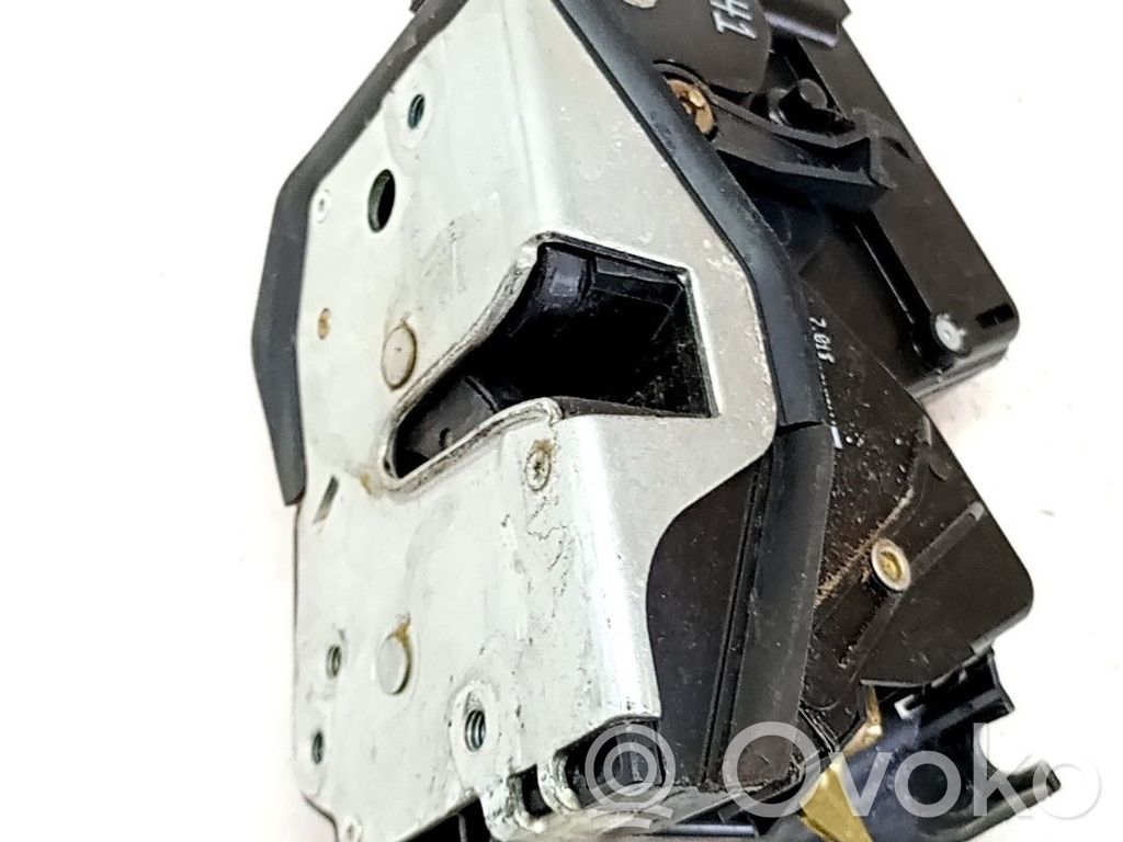Etuoven lukko   51217011241