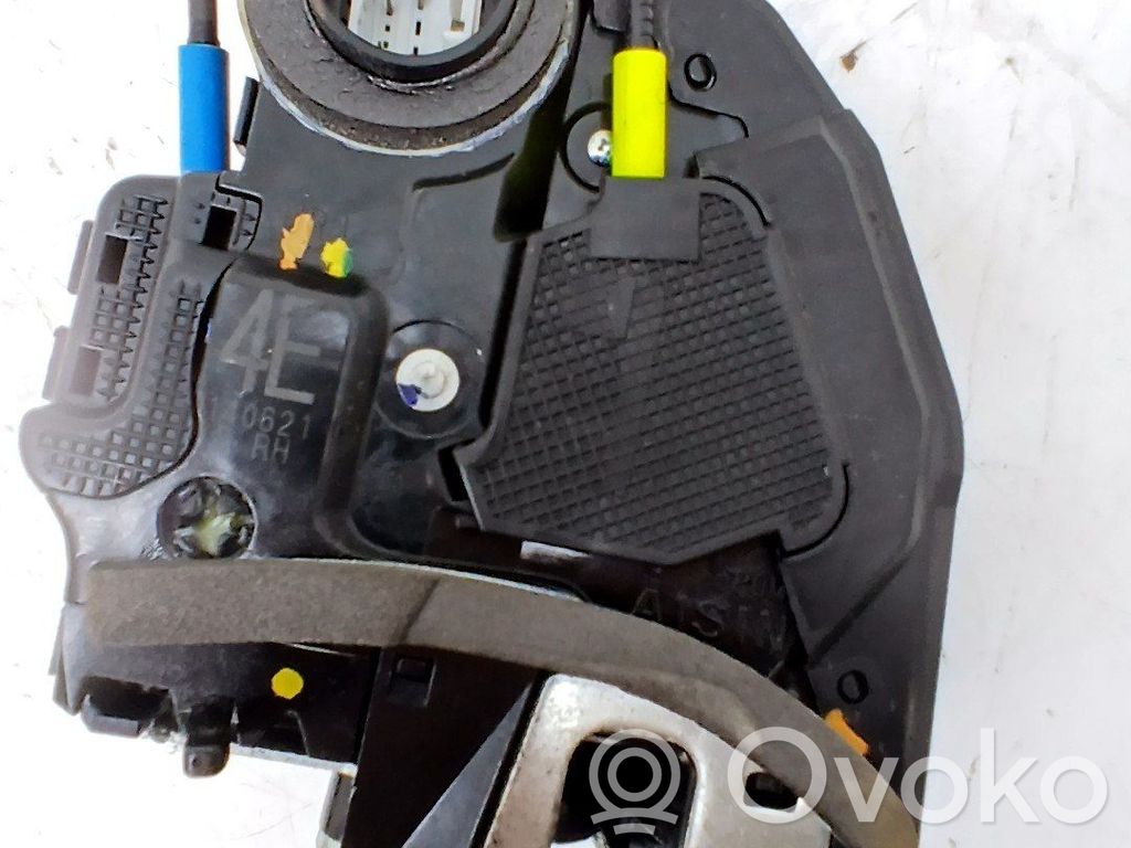 Cerradura de puerta trasera   6905002580