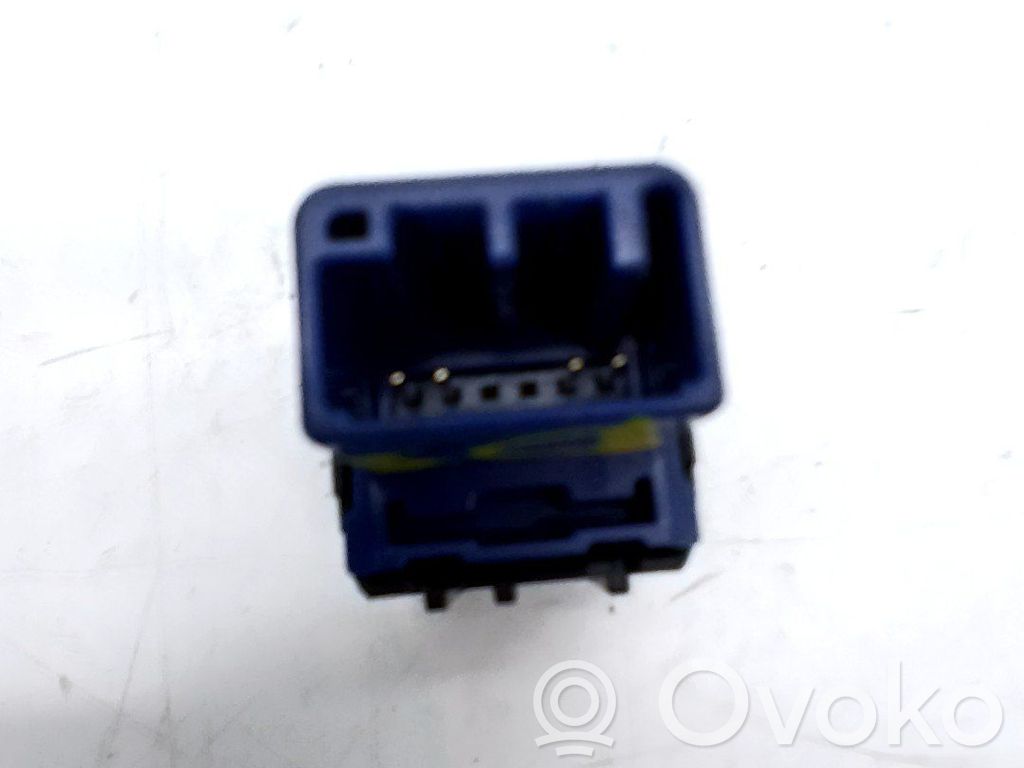 Toyota Corolla E110 Otros interruptores/perillas/selectores 