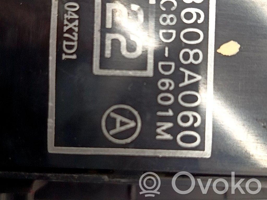 Interruptor del elevalunas eléctrico   8608A060