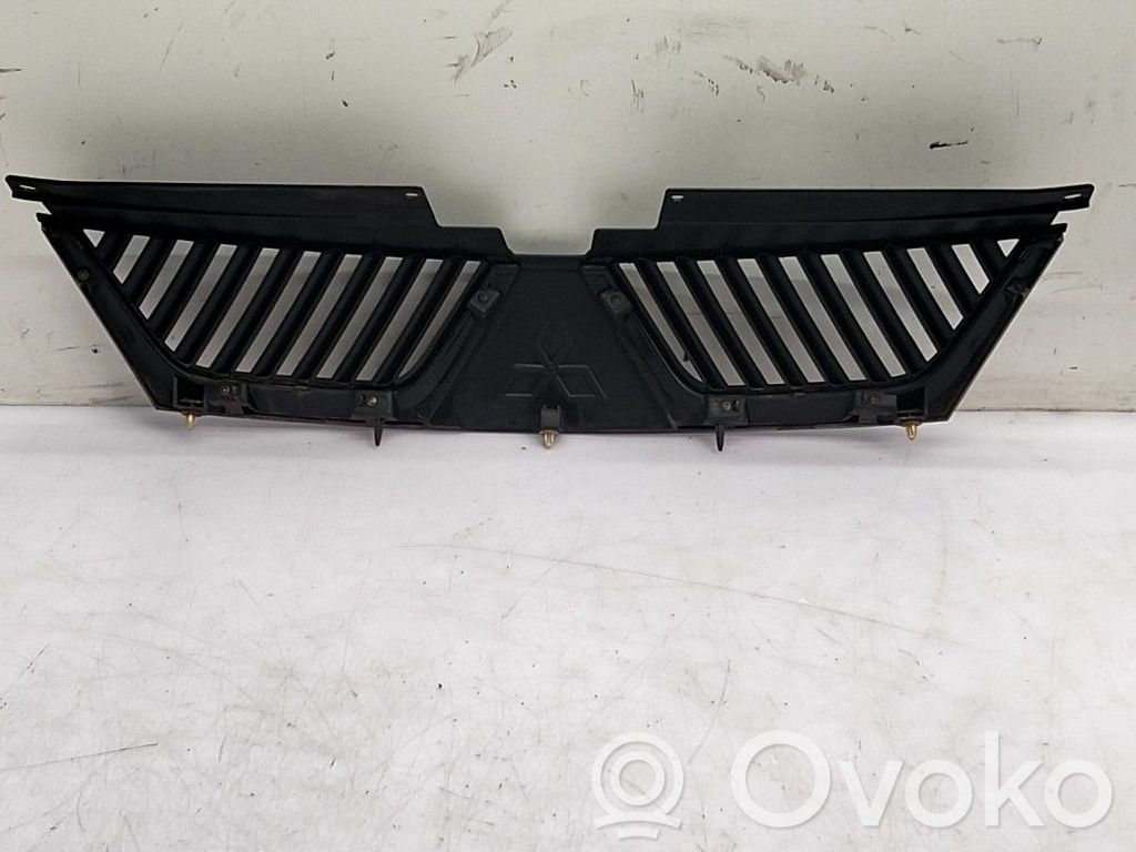 Mitsubishi Outlander Grille de calandre avant