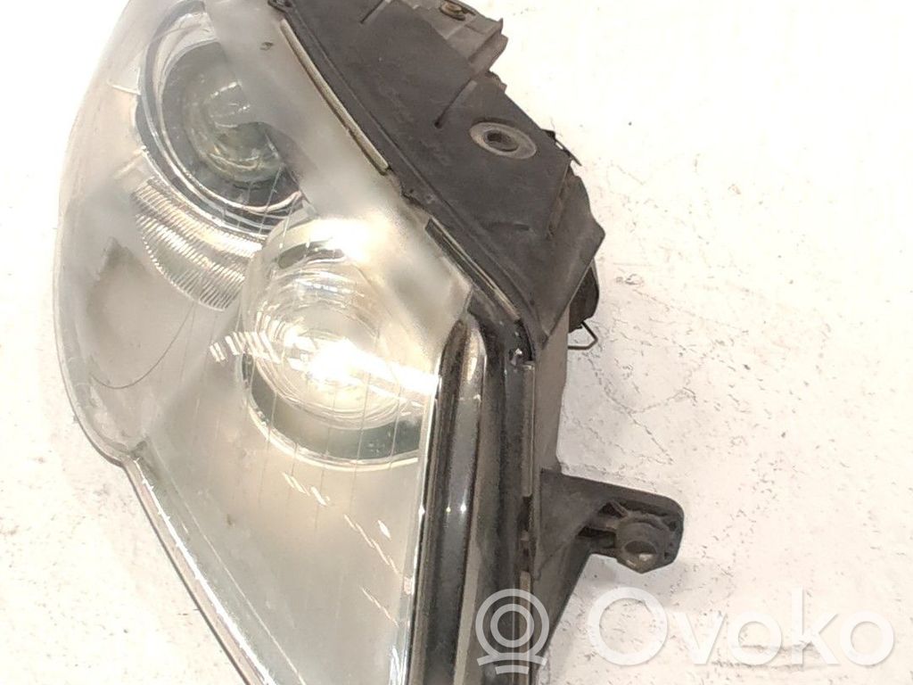 Volkswagen PASSAT B6 Faro/fanale 