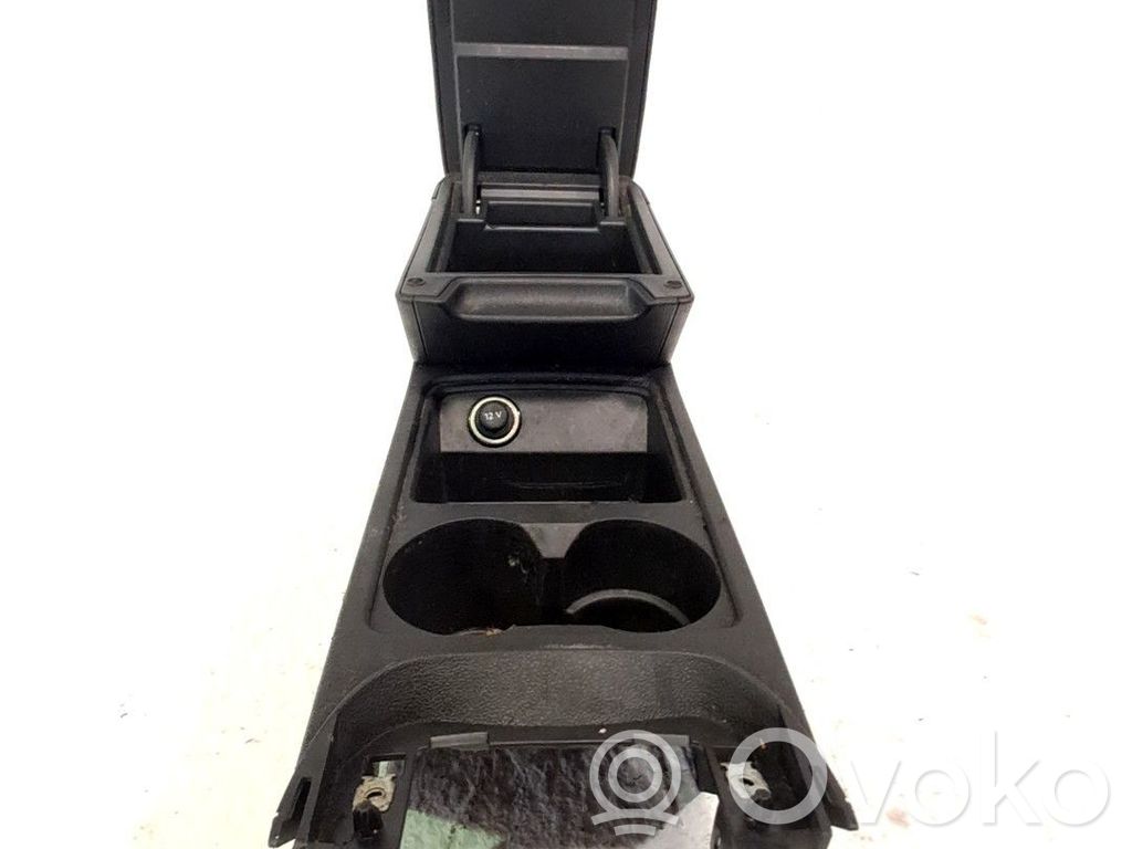 Seat Leon (5F) Center console 