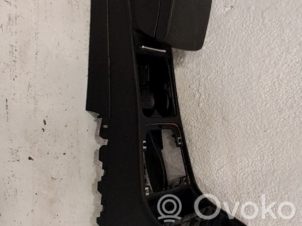 Center console   3C1863241DDVAL