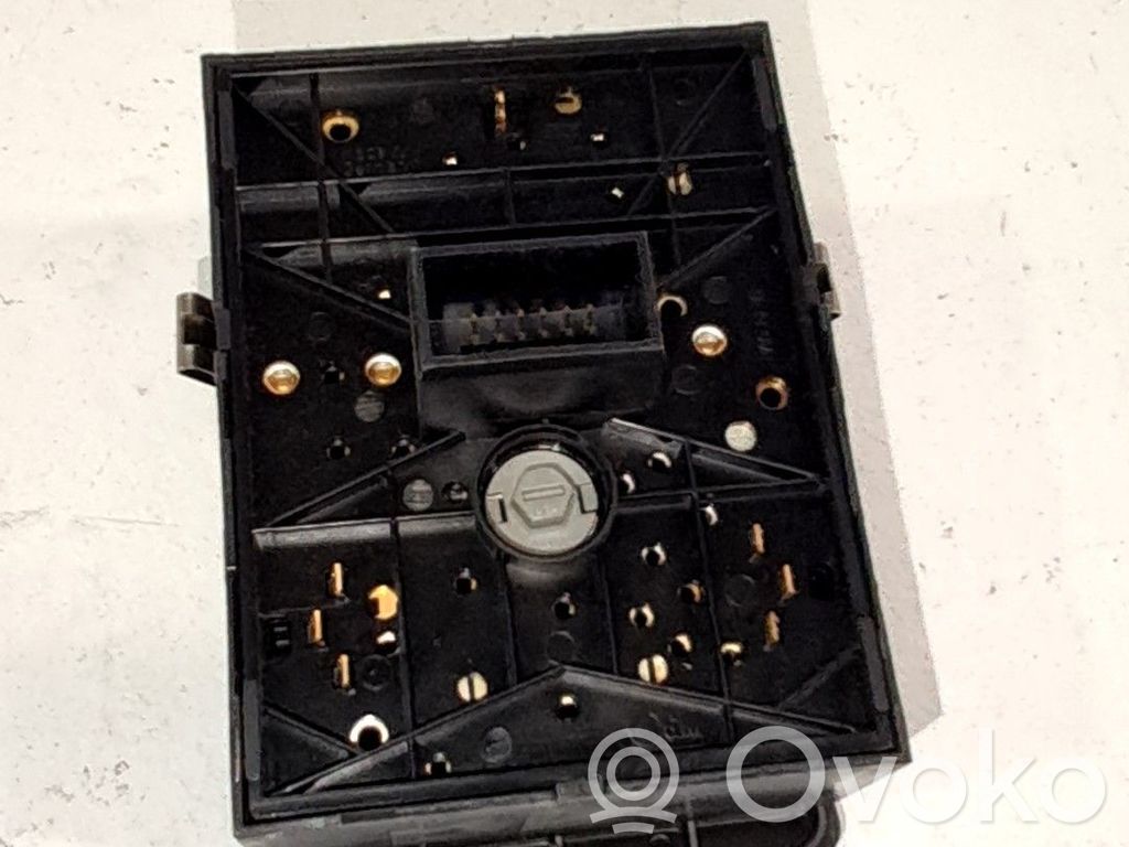 Opel Combo C Light switch 