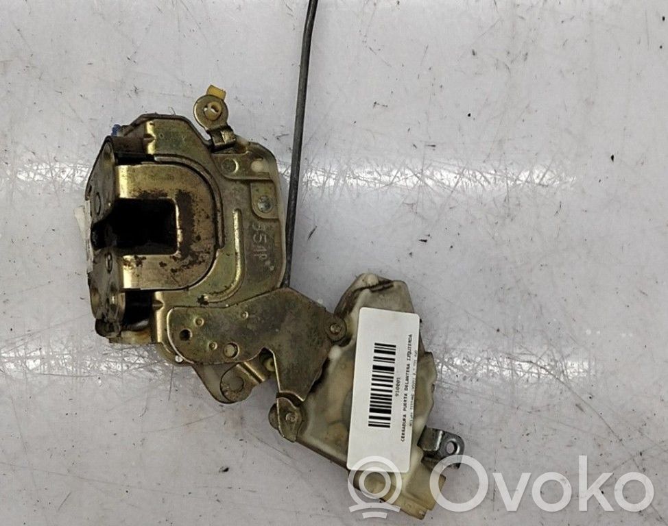 Nissan Terrano Etuoven lukko