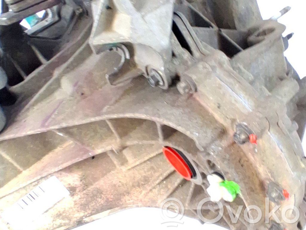 Renault Clio III Scatola del cambio manuale a 5 velocità 