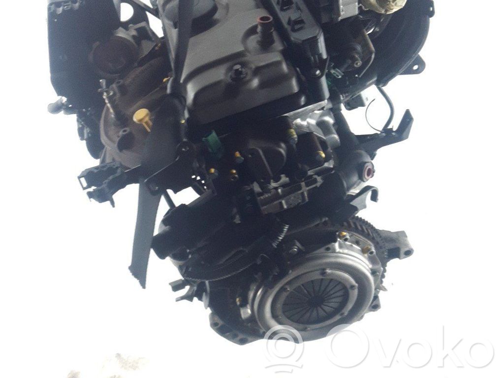 Peugeot 206+ Dzinēja komplekts 