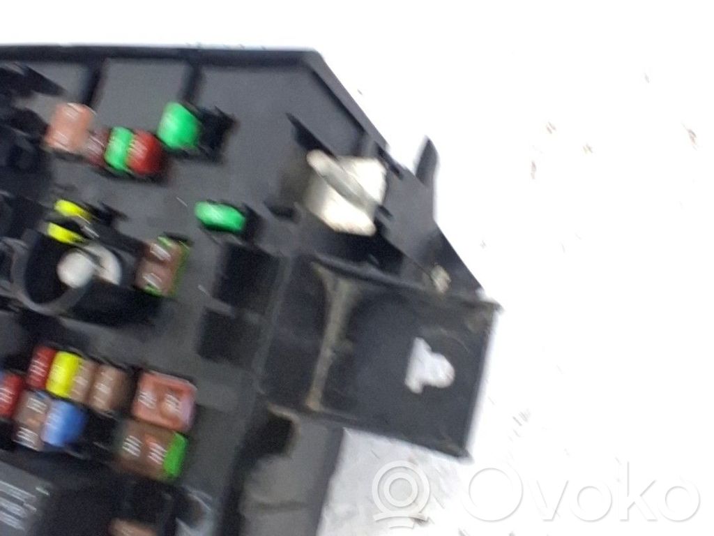 Fuse module   39068001