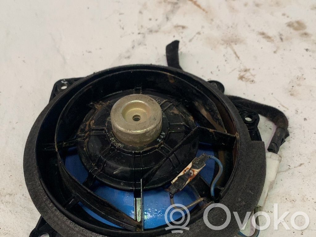 Altavoz de la puerta delantera   963201F000
