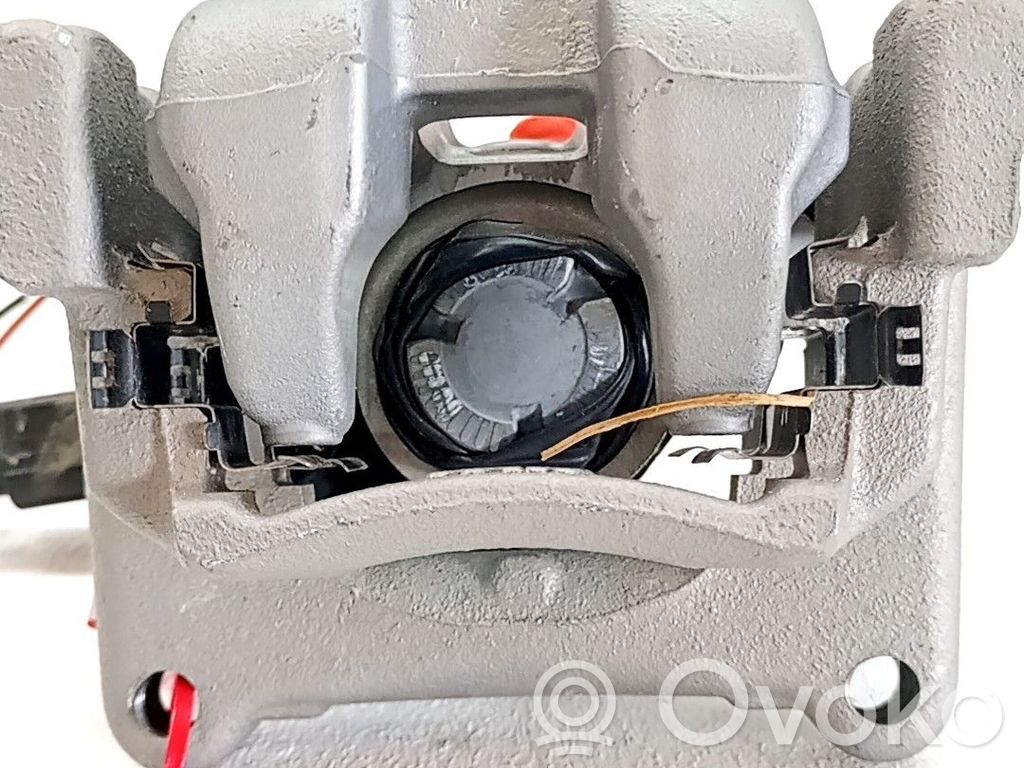 Peugeot 2008 I Pinza del freno posteriore
