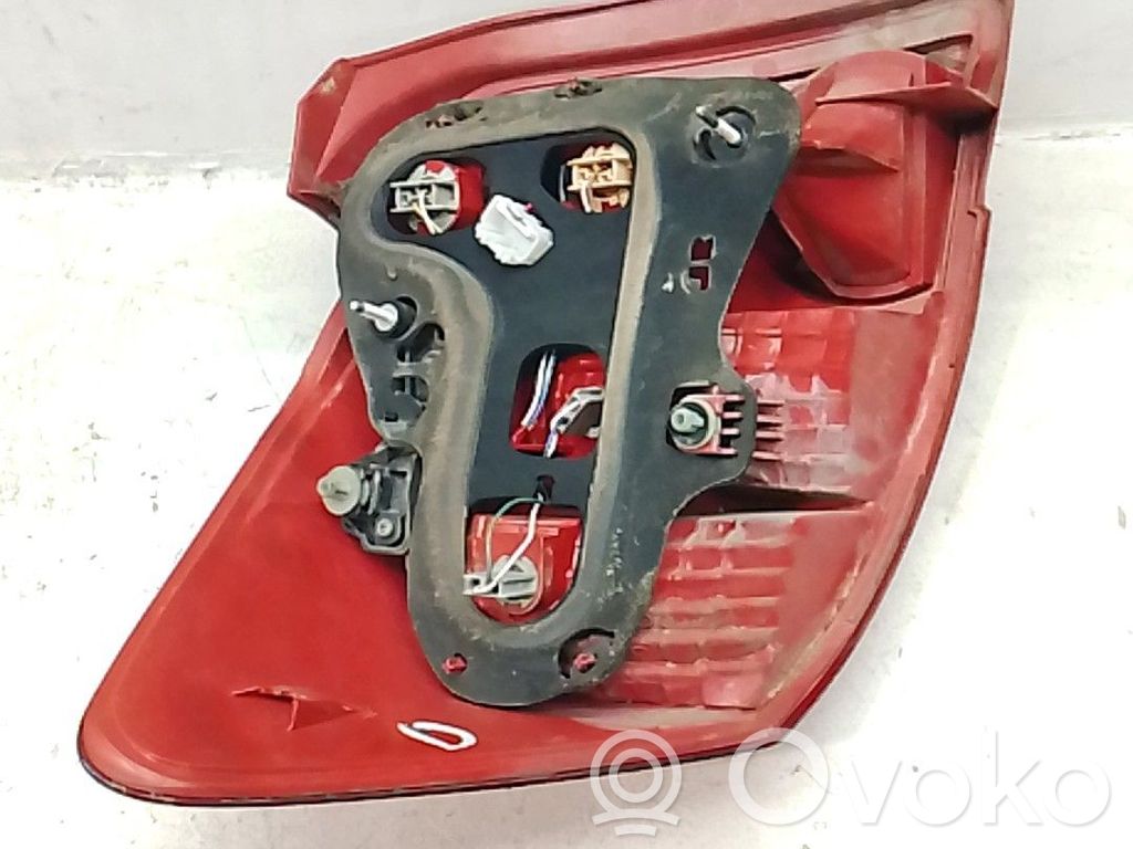 Takavalon polttimo   8155112A00