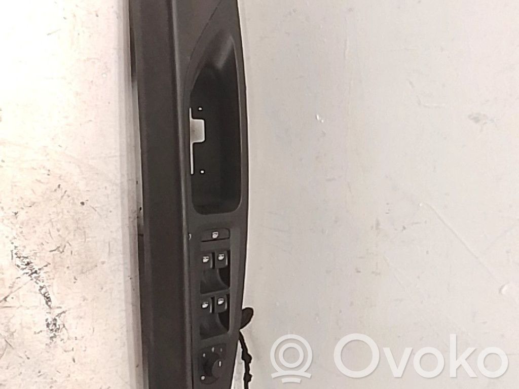 Electric window control switch   5G0959857G
