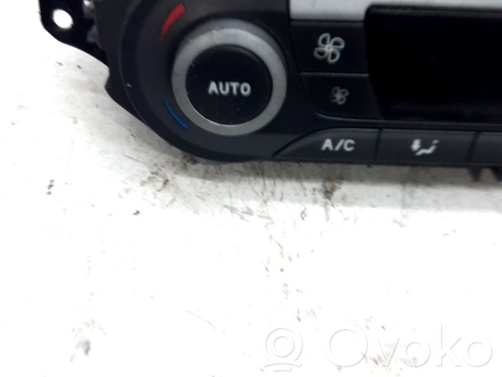 Ford Focus C-MAX Unidad de control climatización 