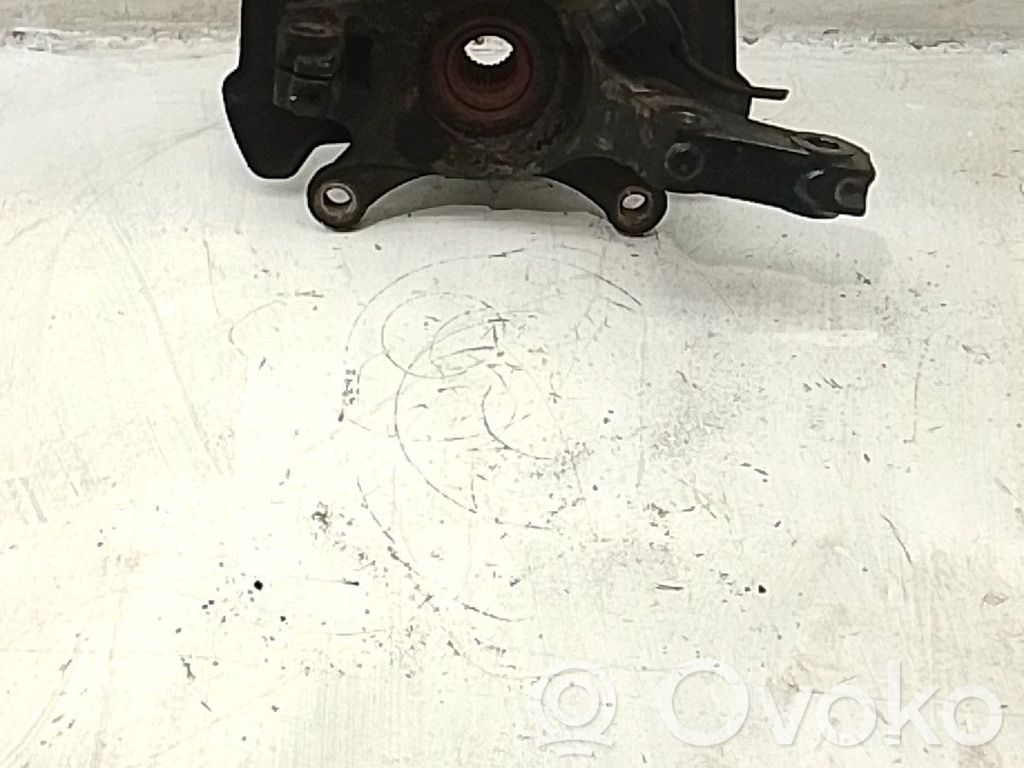 Achsschenkel vorne   4515162J10000
