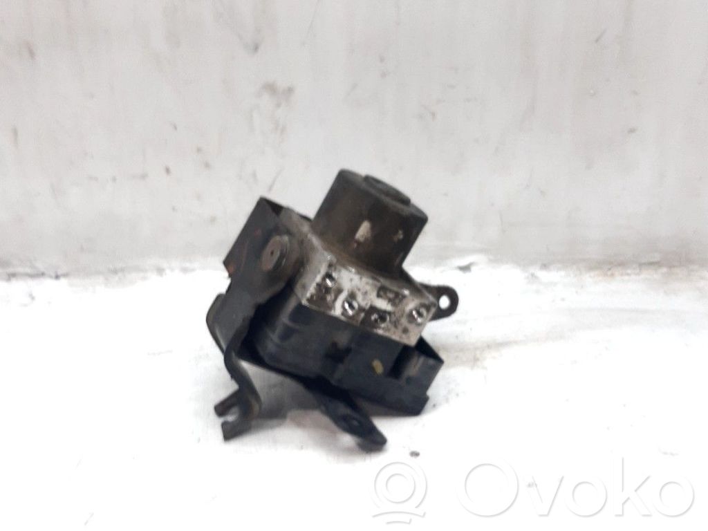 ABS-pumppu   5611062JA1000